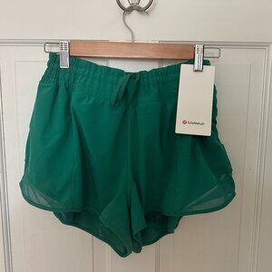 lululemon hot hotty shorts